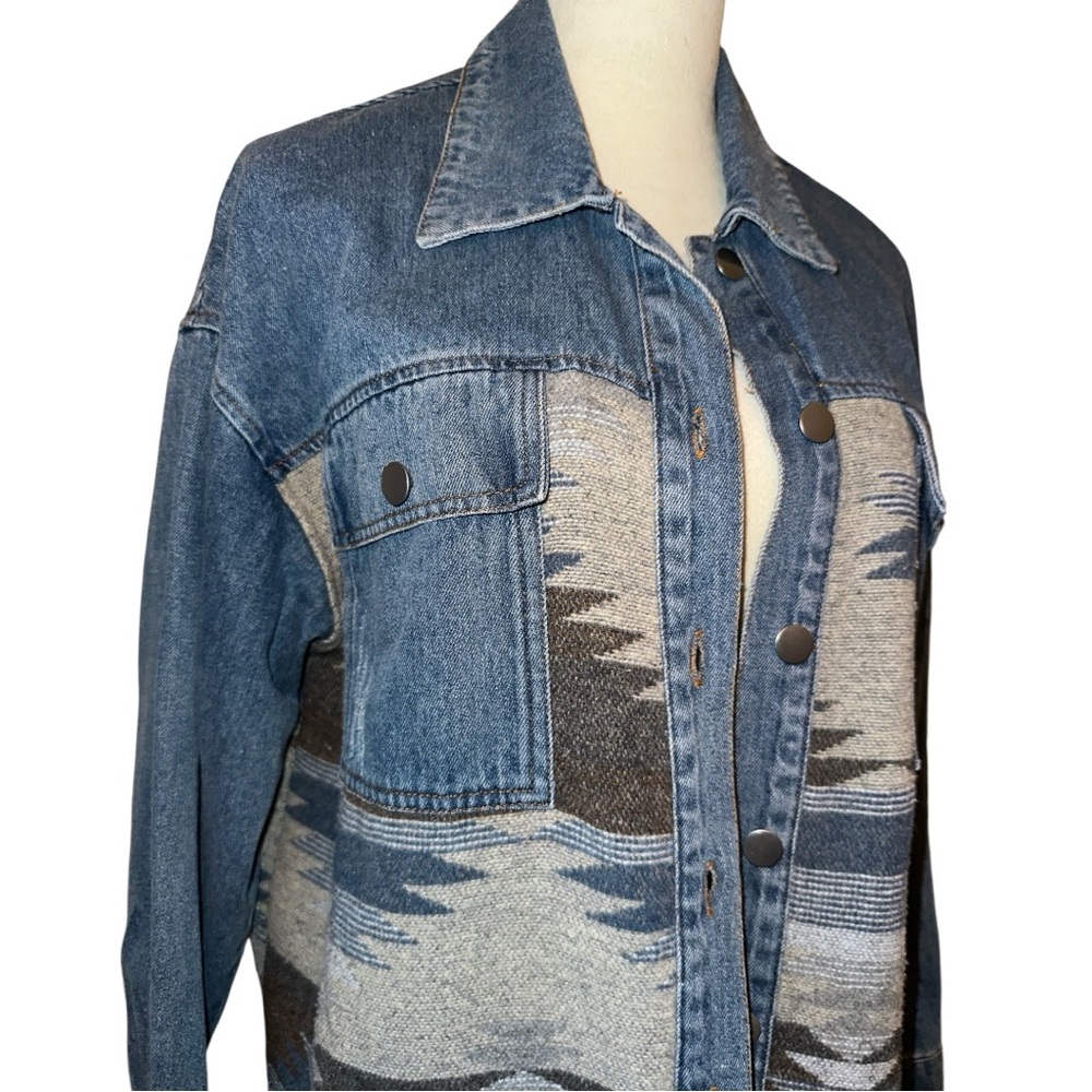 Denim Aztec Shacket Jacket Size M - Picture 6 of 7
